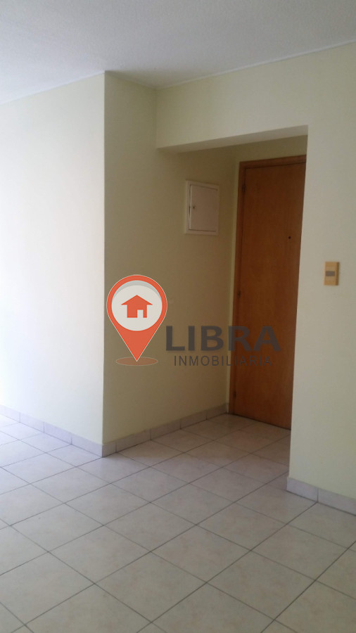 Apartamento ID.8469 - Alquiler Apartamento 1 Dormitorio Muy Iluminado En Centro