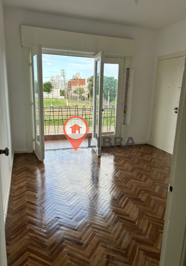 Apartamento ID.9807 - Alquiler Apto 2 Dormitorios En Malvin A Nuevo