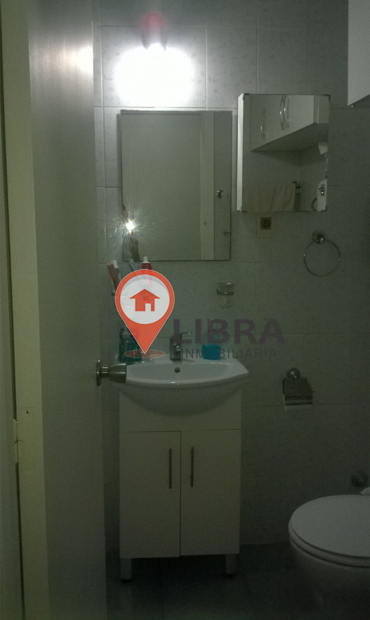 Apartamento ID.8497 - Venta Apartamento Con Renta 1 Dormitorio Jardín Planta Baja En Centro  