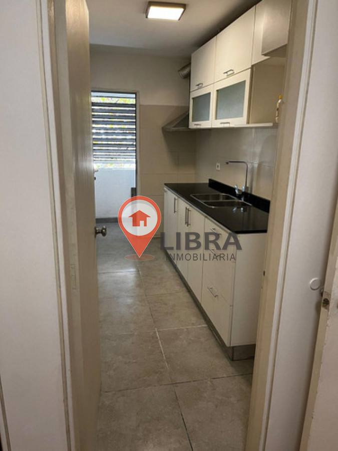 Apartamento ID.10023 - Hermoso Apartamento De 1 Dorm En Centro 