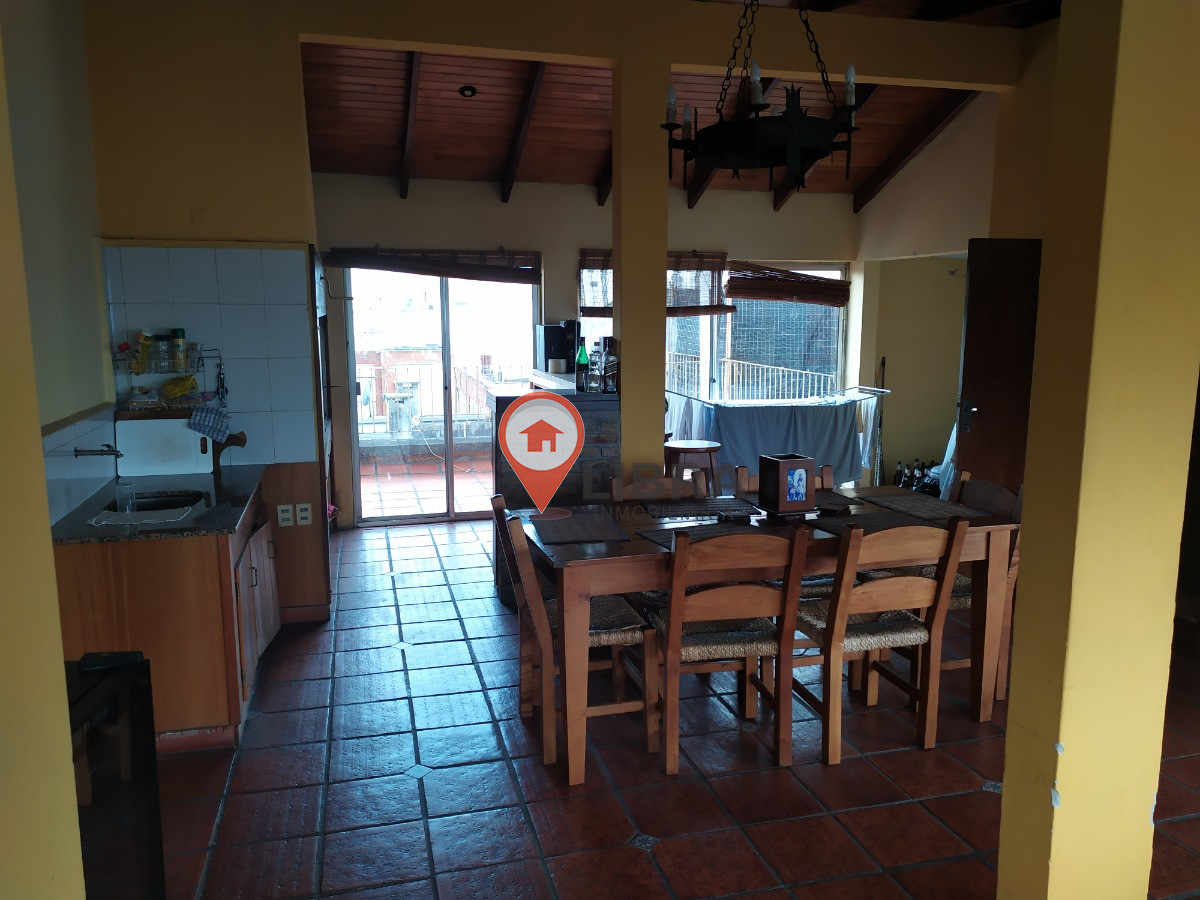Apartamento ID.8660 - Penthouse Duplex De 3 Dorm Espectacular Barbacoa Con Terraza Y 2 Garajes