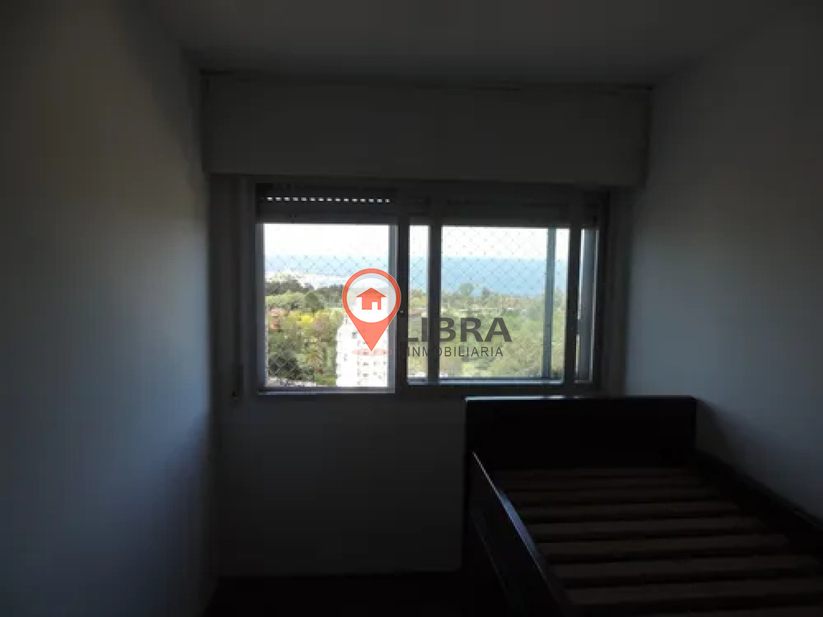 Apartamento ID.9947 - Hermoso Apartamento De 3 Dormitorios En Punta Carretas 