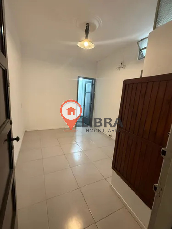Apartamento ID.9946 - Venta Apartamento De 2 Dormitorios En Centro