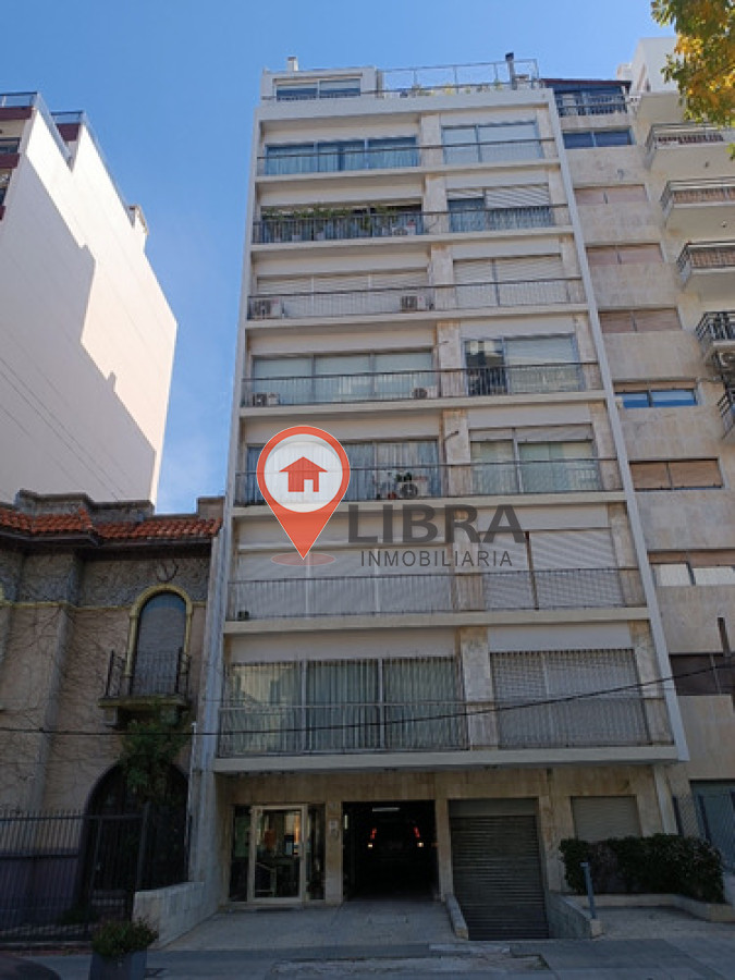 Apartamento ID.9188 - Venta De Excelente Apto 4 Dormitorios Garaje Punta Carretas