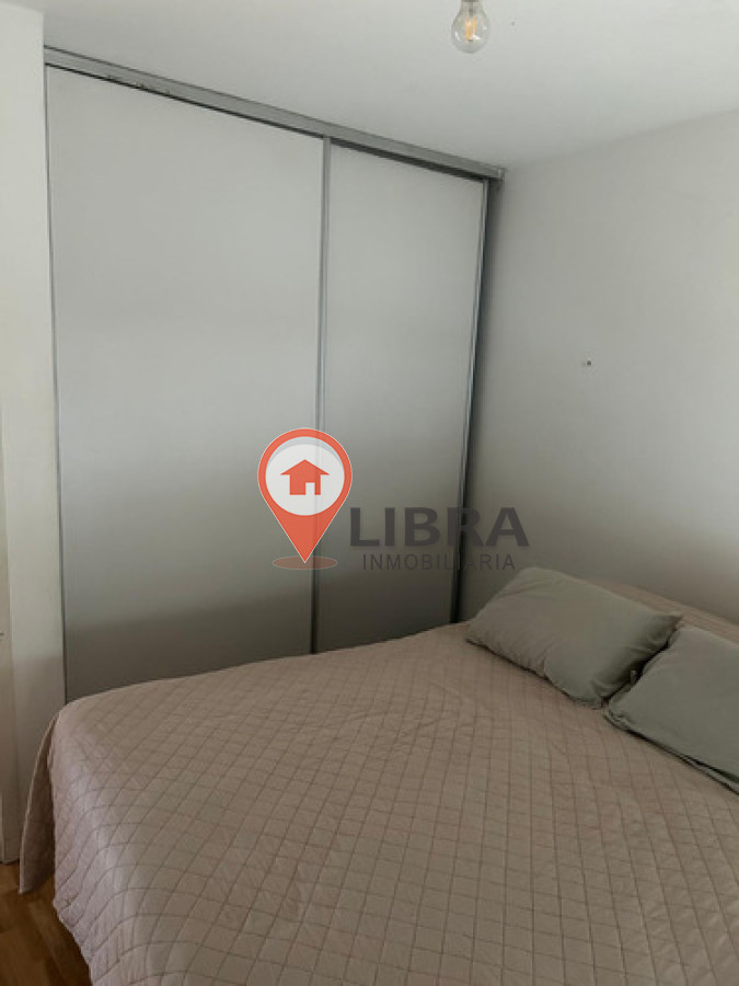 Apartamento ID.8911 - Alquiler Apartamento 1 Dormitorio En Pocitos Con Parrillero y Balcón