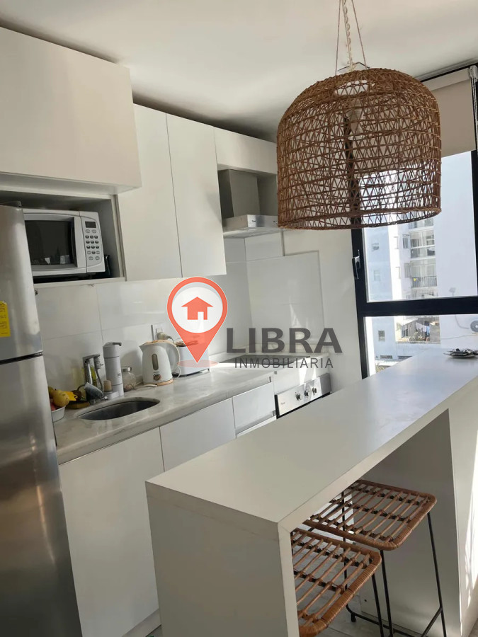 Apartamento ID.9595 - Hermoso Monoambiente Amueblado Con Garage En Punta Carretas