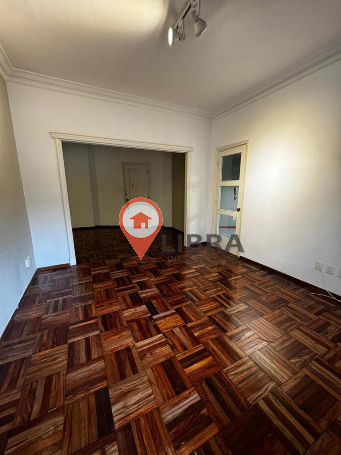 Apartamento ID.6650 - Alquiler Apartamento 2 Dorm 2 Baños Calefacción Pocitos