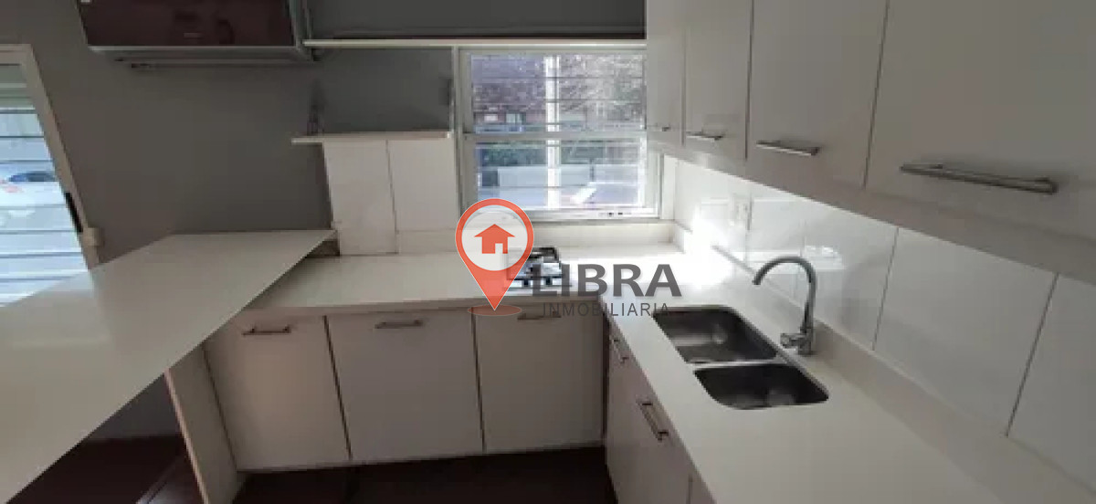 Apartamento ID.9749 - Hermoso Apartamento En Pocitos De Un Dormitorio Y Gran Terraza Con Parrillero