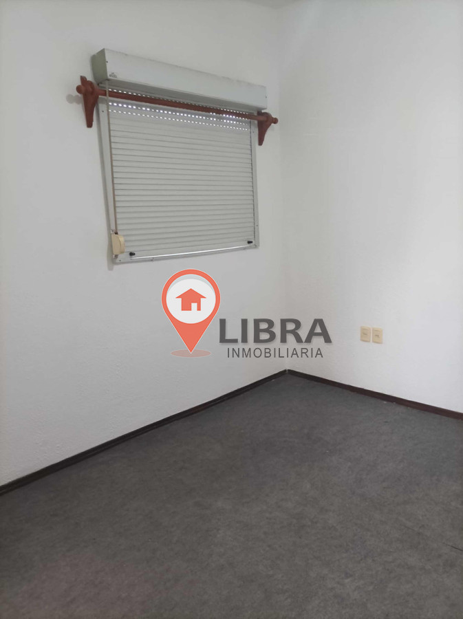 Apartamento ID.8597 - Alquiler Apartamento 3 Dormitorios Parrillero Malvin Norte