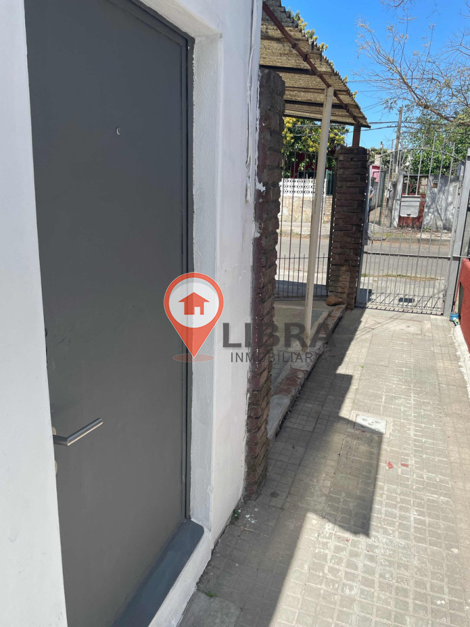 Apartamento ID.7992 - Venta Apartamento 1 Dormitorio Garage Patio Sin Gastos En Villa Española 