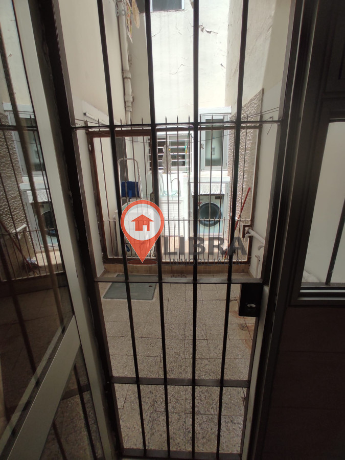 Apartamento ID.7732 - Hermoso Apartamento De 2 Dorm Con Patio y Lindo Jardin 