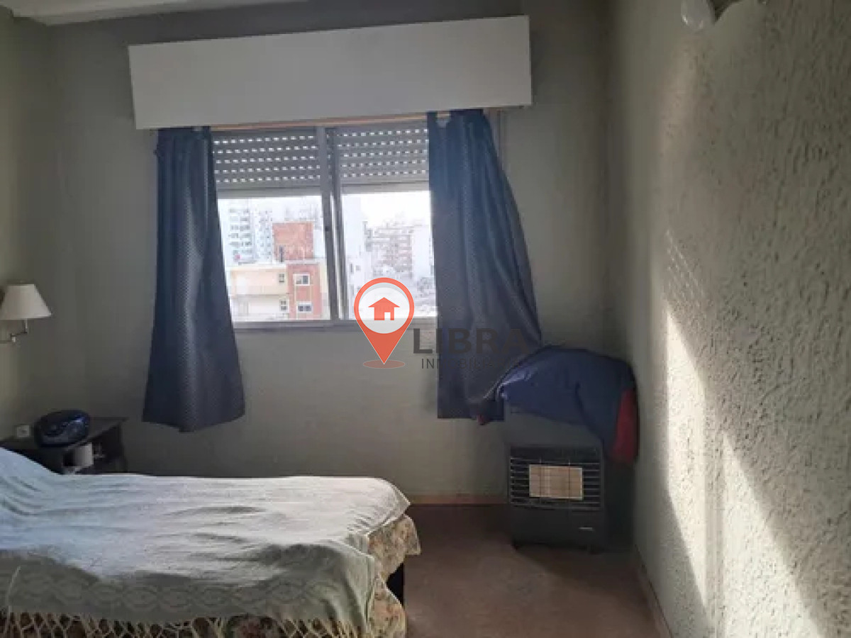 Apartamento ID.10213 - ALQUILER O VENTA APARTAMENTO EN CENTRO 2 DORMITORIOS Y BALCÓN!