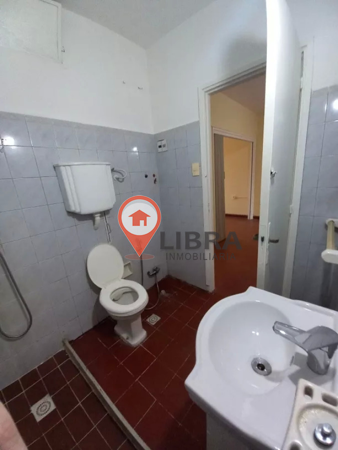 Apartamento ID.4242 - Hermoso Apartamento De 1 Dormitorio Con Balcón En Propios