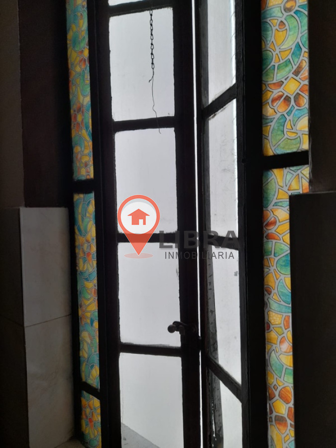 Apartamento ID.8440 - Alquiler Apartamento 5 Dormitorios En Centro