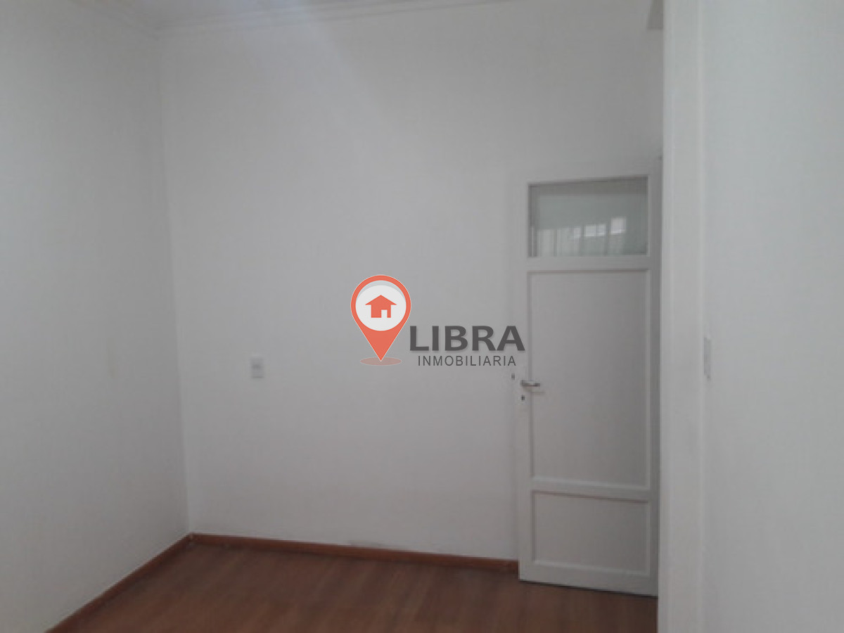Apartamento ID.9027 - Alquiler Apartamento 2 Dormitorios Balcon Centro