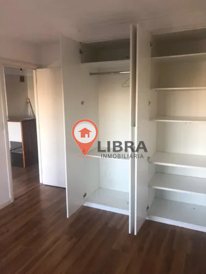 Apartamento ID.6874 - Alquiler Apartamento De 1 Dormitorio Balcón Garaje Pocitos 