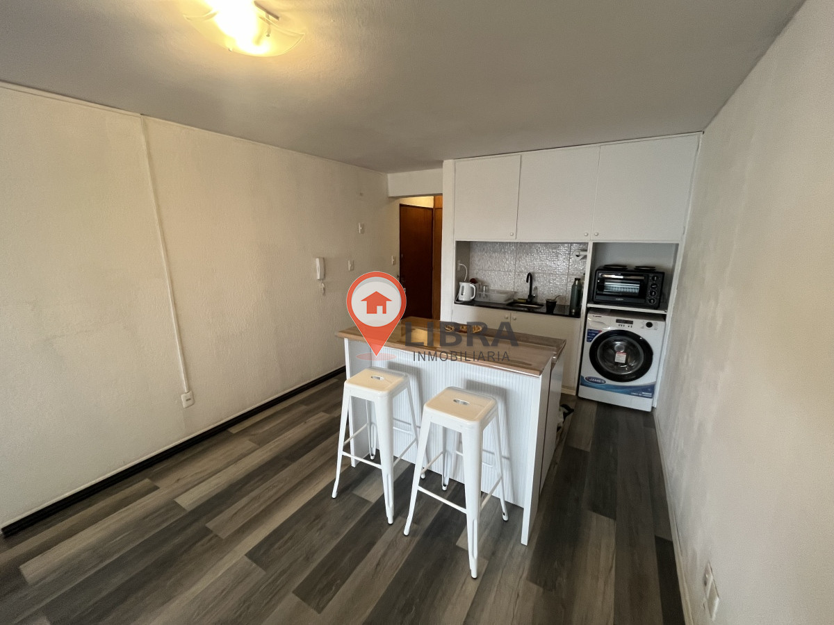 Apartamento ID.93 - Venta Y Alquiler Excelente Monoambiente Amoblado En Cordón