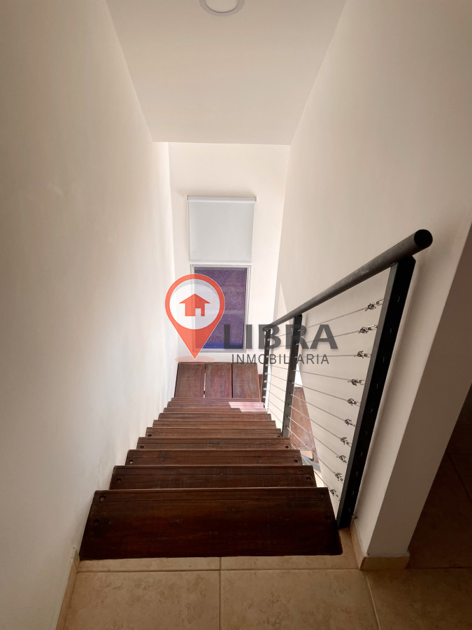 Apartamento ID.5564 - Alquiler Duplex 2 Dorm Balcón Patio Cochera Malvin Norte