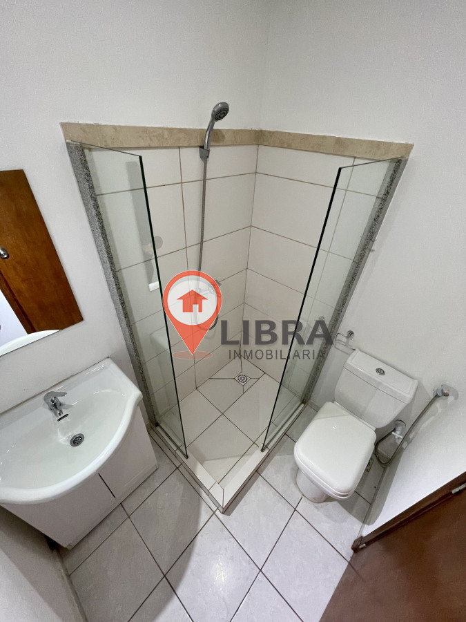 Apartamento ID.5564 - Alquiler Duplex 2 Dorm Balcón Patio Cochera Malvin Norte