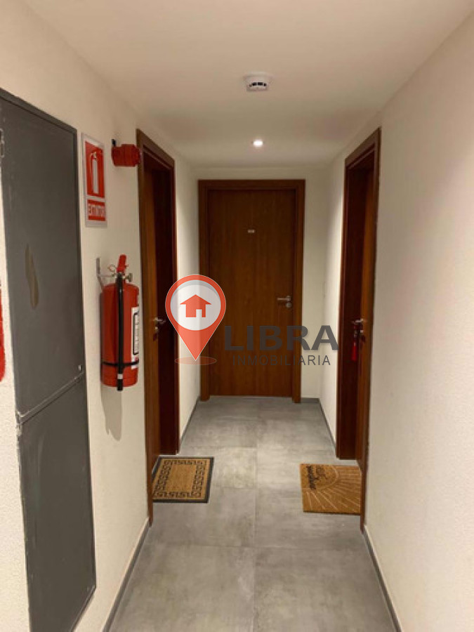 Apartamento ID.9573 - Alquiler Espectacular Apartamento De 1 Dormitorio Con Cochera En Parque Rodó