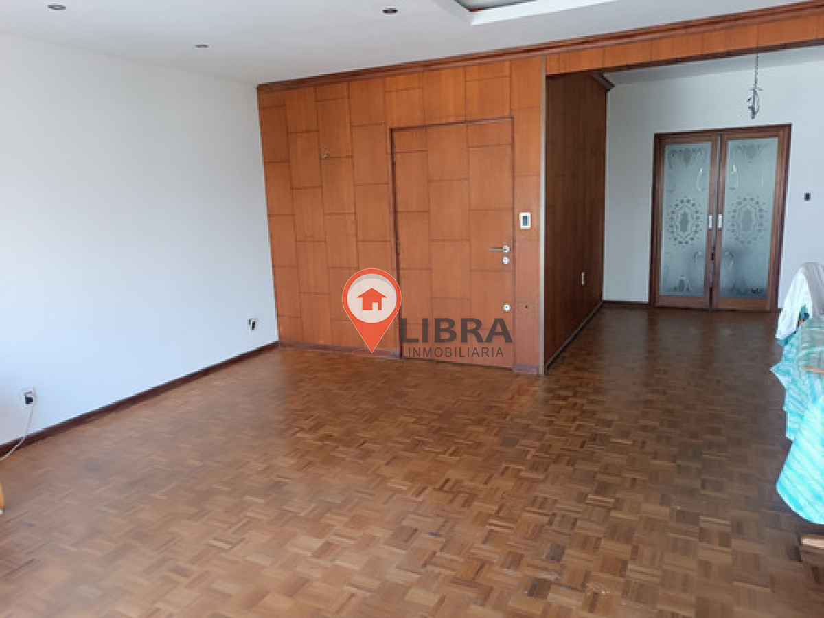 Apartamento ID.9188 - Venta De Excelente Apto 4 Dormitorios Garaje Punta Carretas