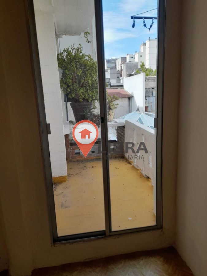 Apartamento ID.8440 - Alquiler Apartamento 5 Dormitorios En Centro