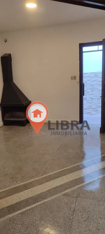 Apartamento ID.10193 - VENTA APARTAMENTO MERCADO MODELO 2 DORMITORIOS Y PATIO PARRILLERO