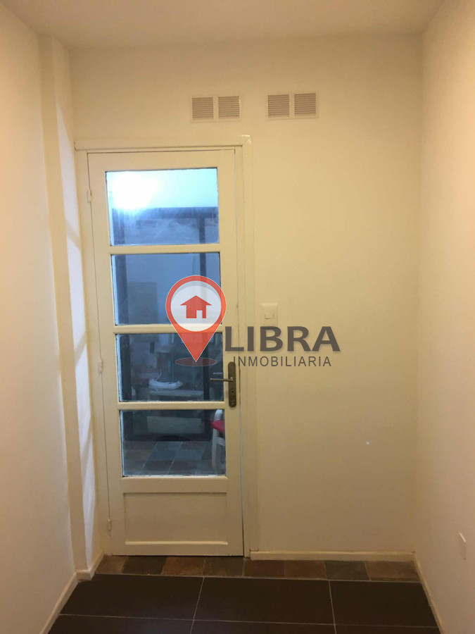 Apartamento ID.3453 - Alquiler Apartamento 2 Dormitorios Reducto Con Patio Luminoso