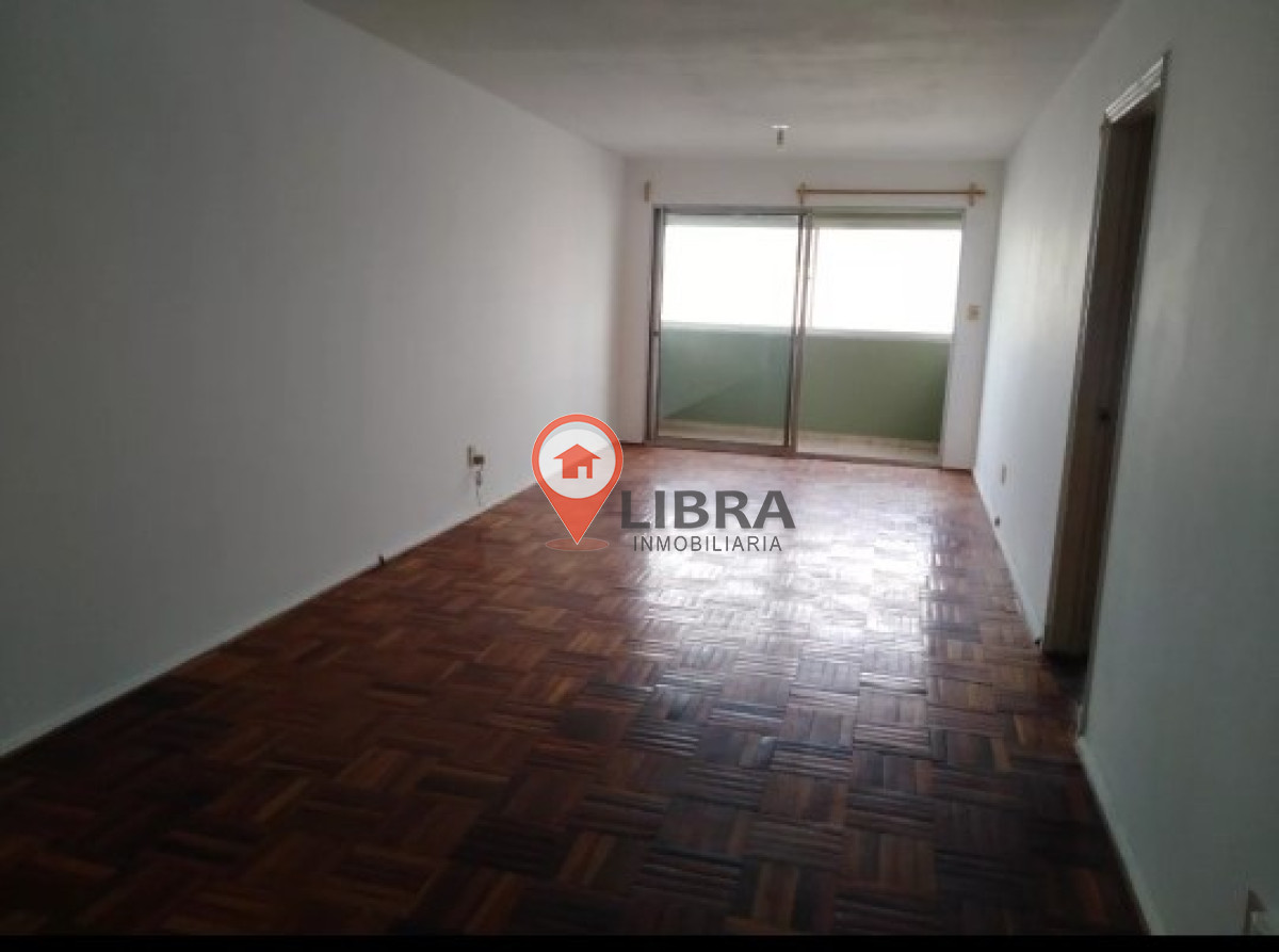 Apartamento ID.8184 - Hermoso Apartamento De 2 Dorm Con Garaje