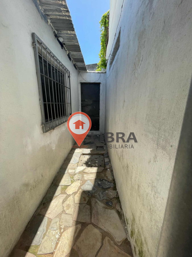 Apartamento ID.7992 - Venta Apartamento 1 Dormitorio Garage Patio Sin Gastos En Villa Española 