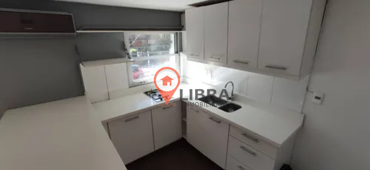 Apartamento ID.9749 - Hermoso Apartamento En Pocitos De Un Dormitorio Y Gran Terraza Con Parrillero