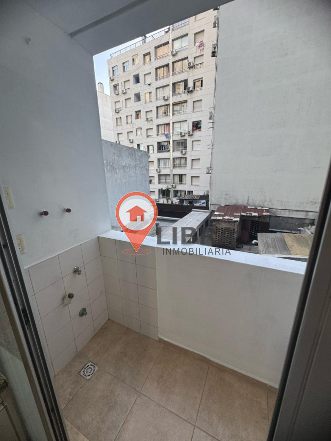Apartamento ID.8649 - Apartamento En Alquiler En Tres Cruces 1 Dormitorio 
