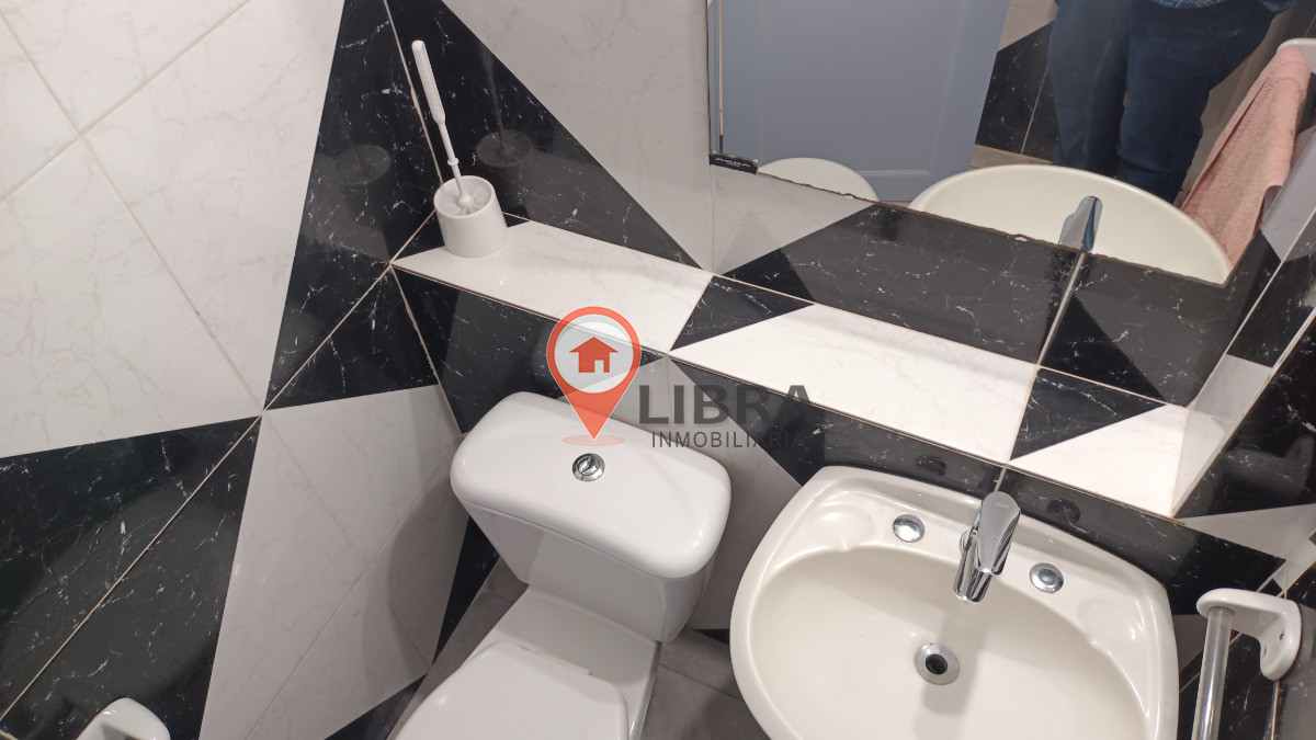 Apartamento ID.5074 - Oportunidad Apartamento en Venta de 3-4 dormitorios en Reducto