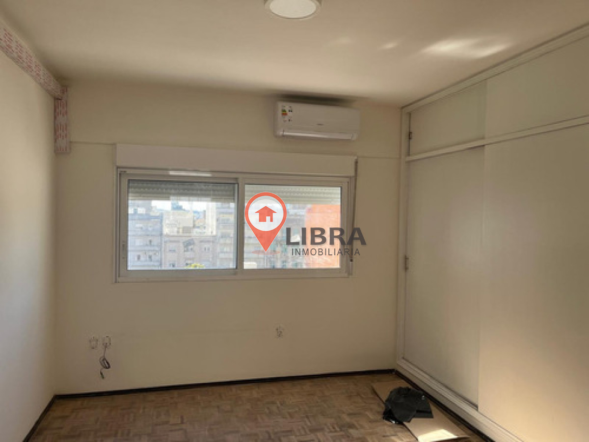 Apartamento ID.10045 - Alquiler Apartamento 1 Dormitorio Reformado A Nuevo En Centro