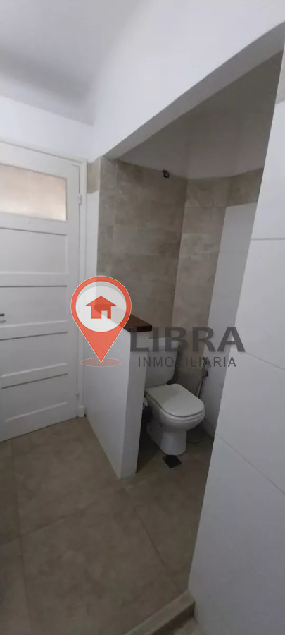 Apartamento ID.8986 - Alquiler Apartamento De 2 Dormitorios 2 Baños En Centro