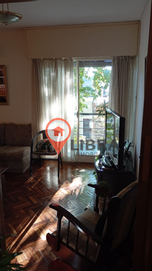 Apartamento ID.9127 - Alquiler Apartamento 2 Dormitorios Garage En Brazo Oriental