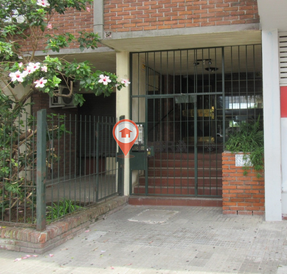 Apartamento ID.3418 - Venta Con Renta Apartamento La Blanqueada 2 Dormitorios