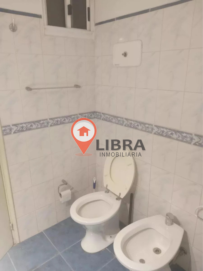 Apartamento ID.8681 - Alquiler Apartamento 2 Dormitorios Amplio Y Luminoso Centro