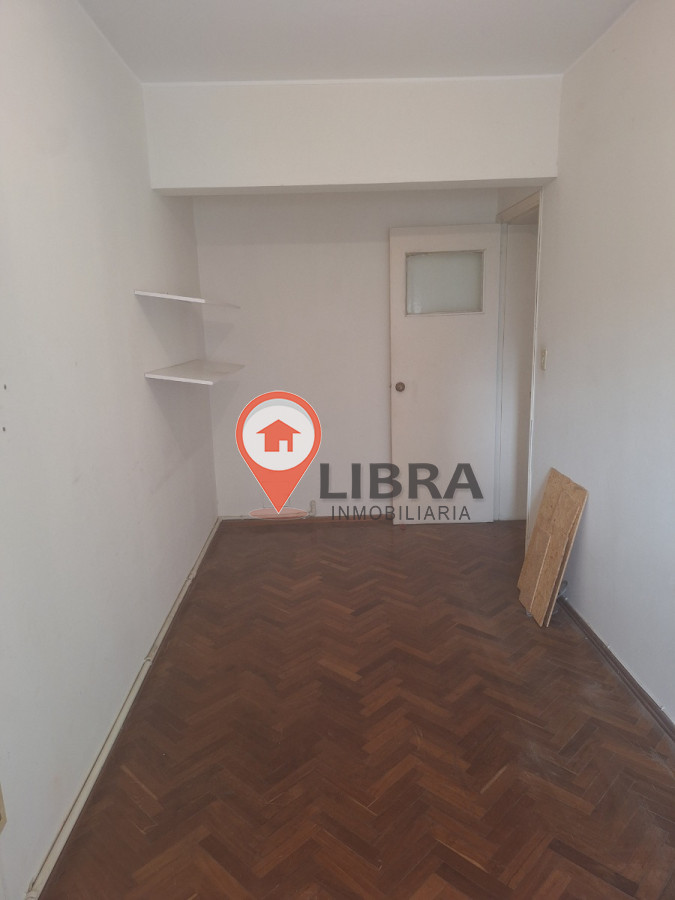 Apartamento ID.8642 - Muy Lindo Apartamento De 2 Dorm Con Balcón 