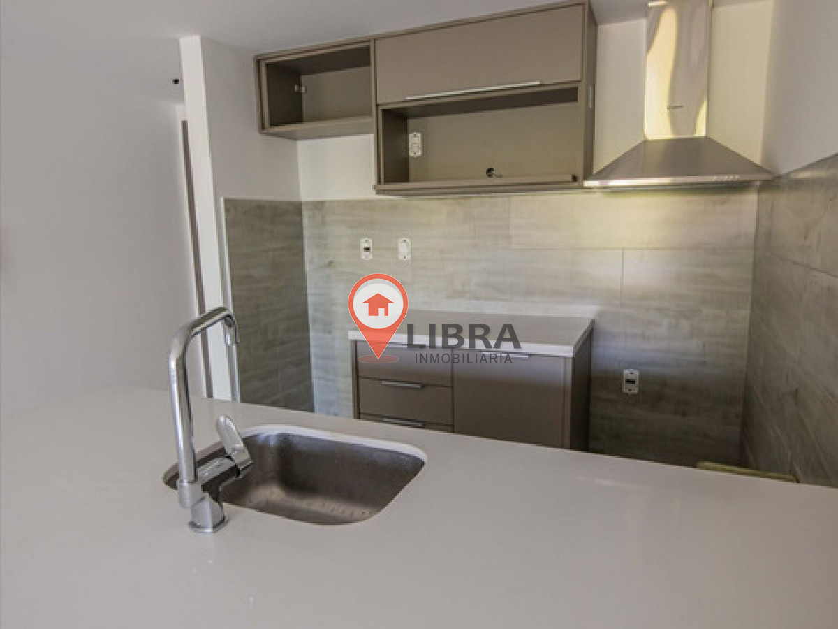 Apartamento ID.9619 - Alquiler Apto 1 Dorm Al Frente Soleado Y Amplio, Nuevo En Punta Carretas
