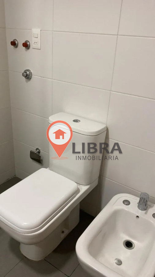 Apartamento ID.9766 - Alquiler Apartamento De 2 Dormitorios Con Cochera En Cordón 