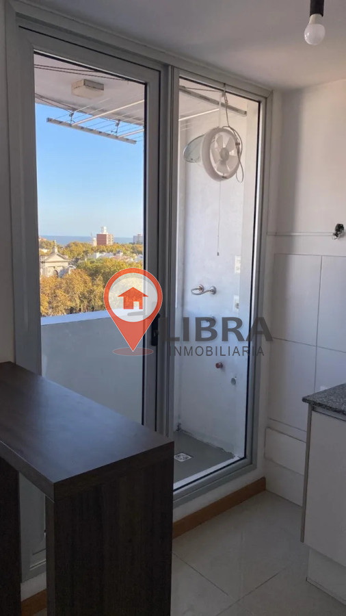 Apartamento ID.9766 - Alquiler Apartamento De 2 Dormitorios Con Cochera En Cordón 