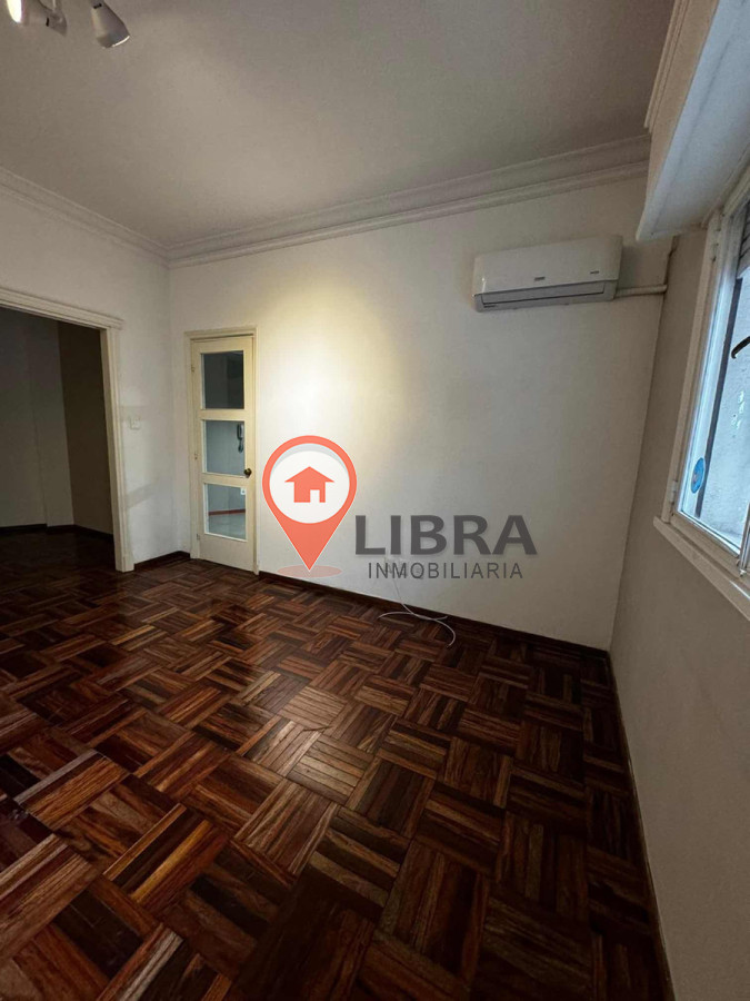Apartamento ID.6650 - Alquiler Apartamento 2 Dorm 2 Baños Calefacción Pocitos
