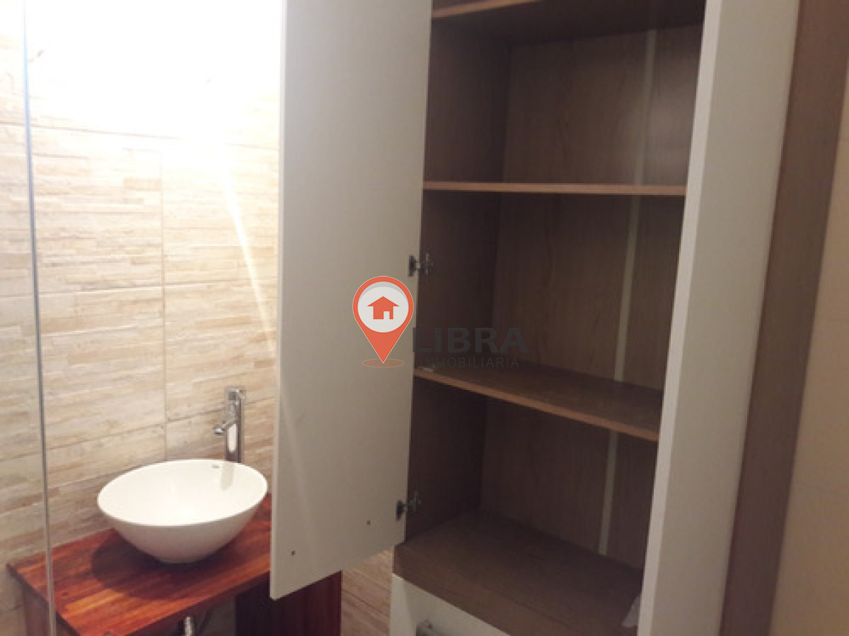 Apartamento ID.9027 - Alquiler Apartamento 2 Dormitorios Balcon Centro