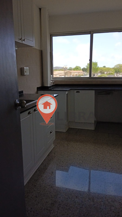 Apartamento ID.4567 - Excelente oportunidad en malvin 2 dormitorios, Euskalerria 71