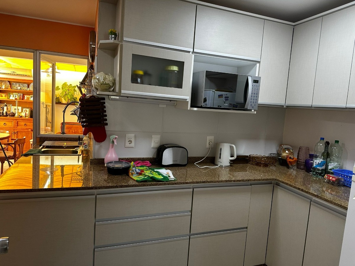 Apartamento ID.3976 - Venta Apartamento Planta Baja Con Fondo Barbacoa Villa Biarritz