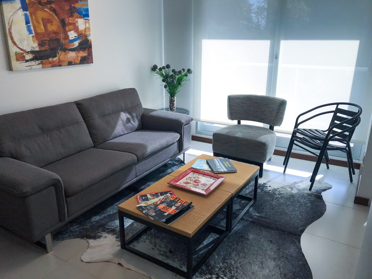 Apartamento ID.7363 - Hermoso Apartamento De 1 Dormitorio En Pocitos Con Balcón Y Garaje Amoblado