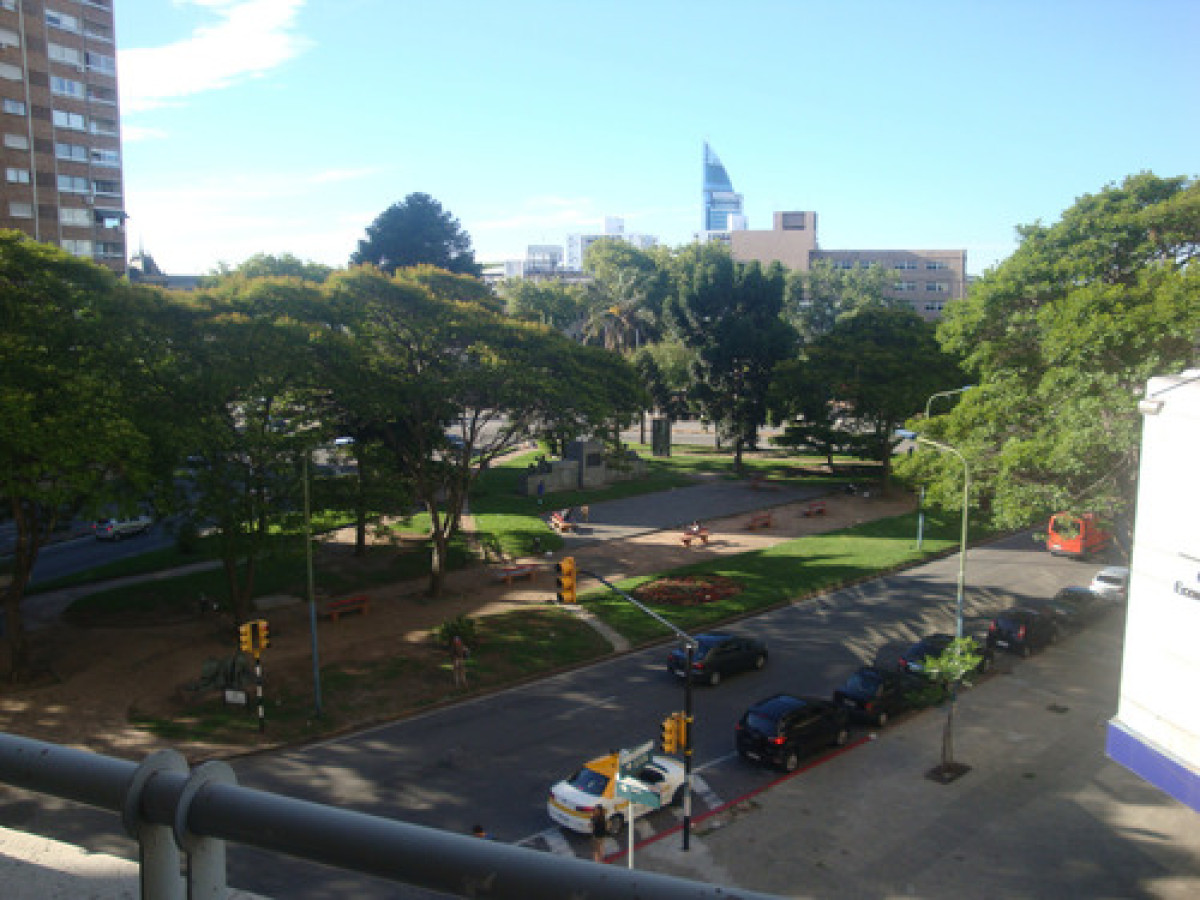 Apartamento ID.11266 - Apartamento En Venta Totalmente Reciclado 3 Dorm 3 Baños En Centro