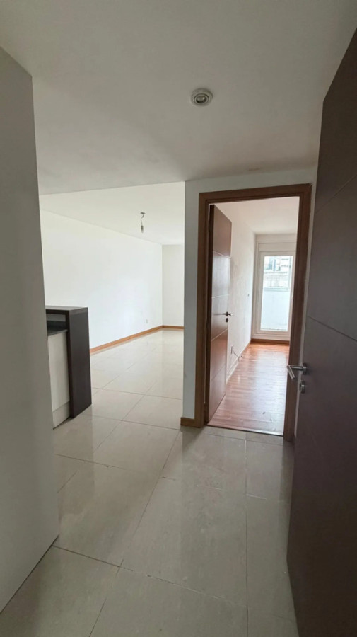 Apartamento ID.13139 - Alquiler Apartamento De 1 Dormitorio Impecable Garaje Opcional En Cordón