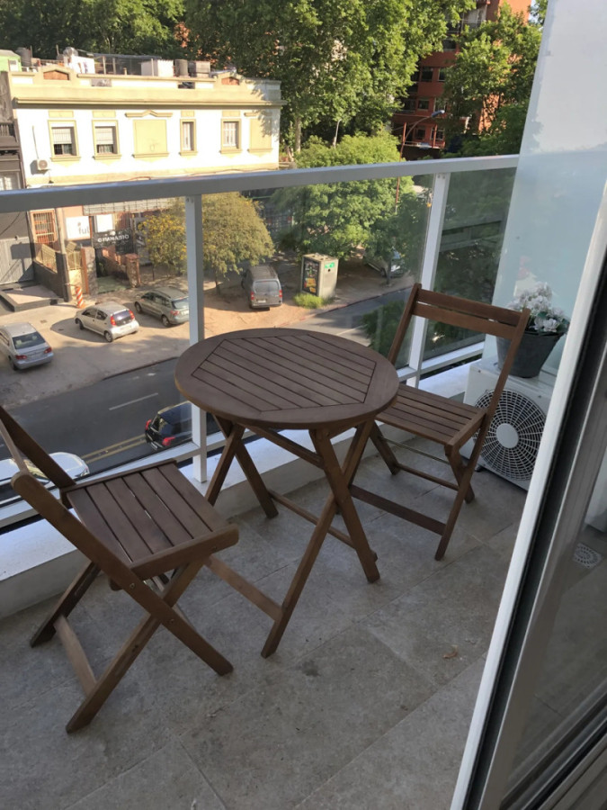 Apartamento ID.12949 - Alquiler De Monoambiente Como Nuevo Amplio Y Luminoso Excelente Ubicación En Parque Batlle